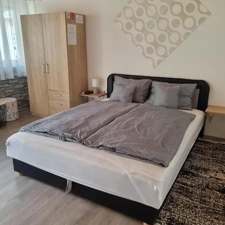 Appartement Napfeny *